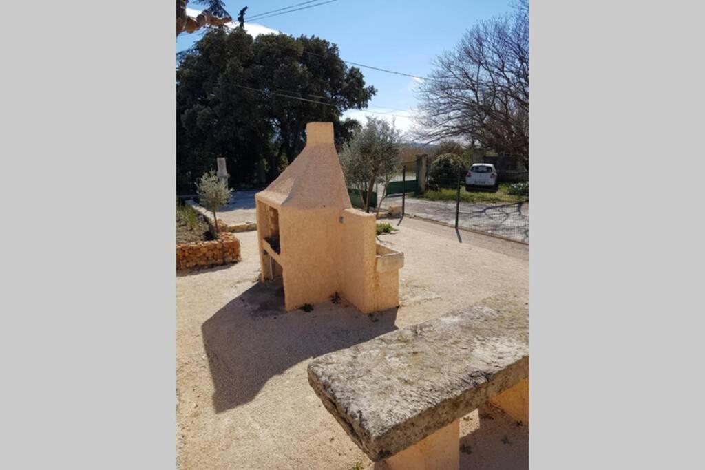 TuletteLe Calme En Provence别墅 外观 照片